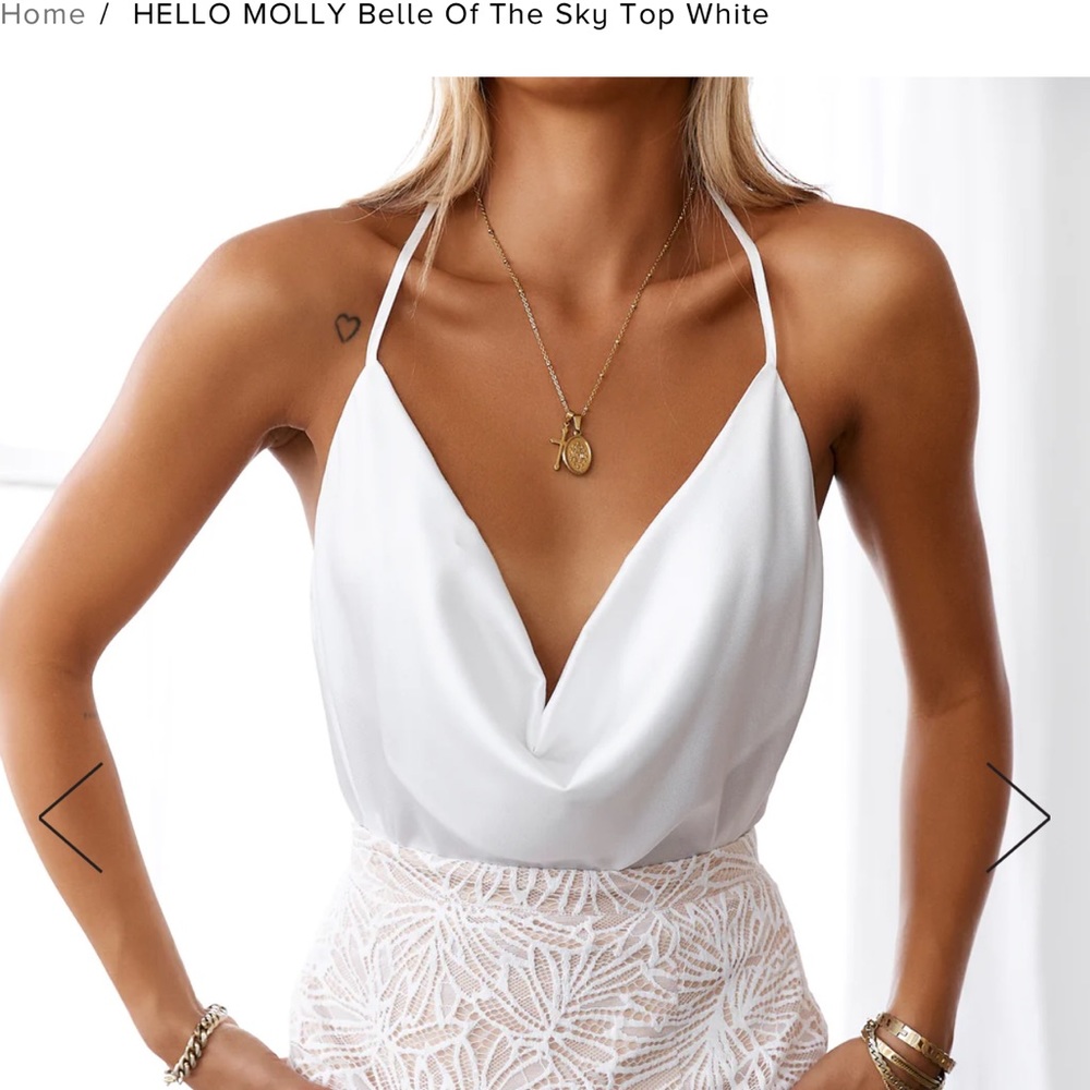 NWT Hello Molly Belle of the Sky Top